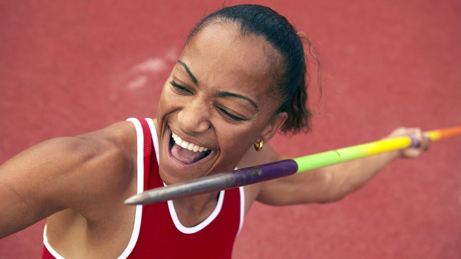 意大利女足队员突破重重困难，冲向胜利，意大利女足比赛中断